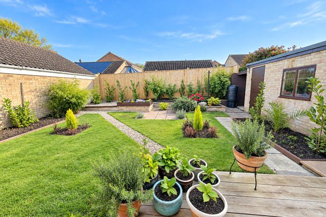 33, Harewood Close, Northallerton photo 3