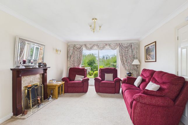 4 Keyworth Drive, Market Rasen photo 4