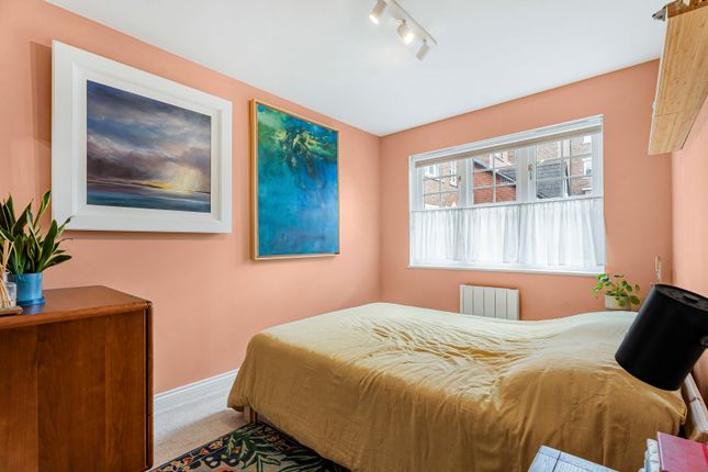 7, Fawcett Close, London photo 4