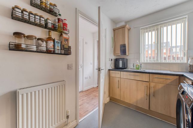 83 Bullfinch Drive, Harleston photo 4
