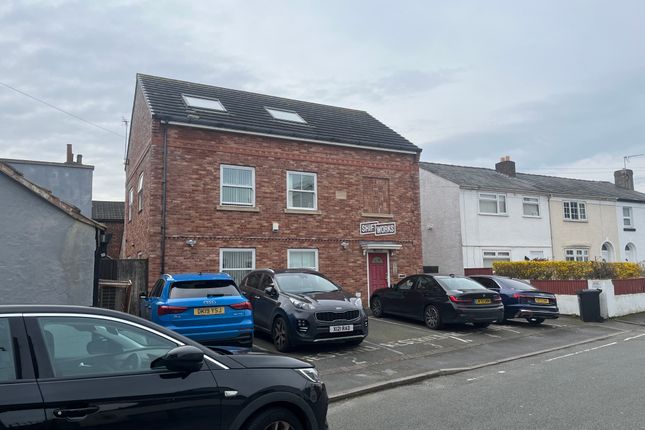 Office to let in Lake Place, Hoylake, Wirral