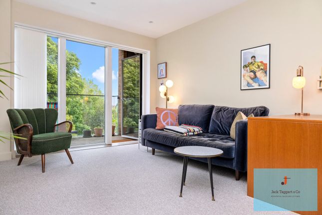 Flat 13, 1, Hove Park Gardens, Hove photo 4