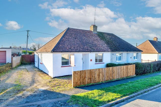 2-bed house on 43 Centre Road, Ely, £1,200/mo