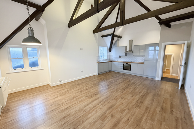5, Redcliffe, Wallasey photo 4