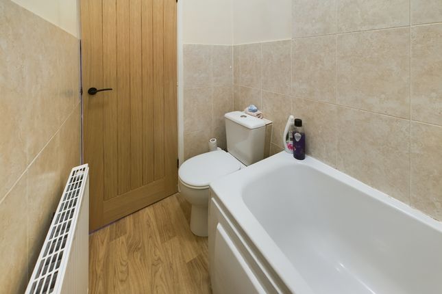 Cottage for sale in Barnsley Road, Flockton, Wakefield