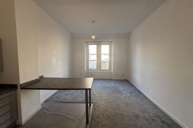 Flat 1/2, Scrimgeours Building, 4 Whitehall Street, Dundee, DD1 4AF, Dundee photo 3