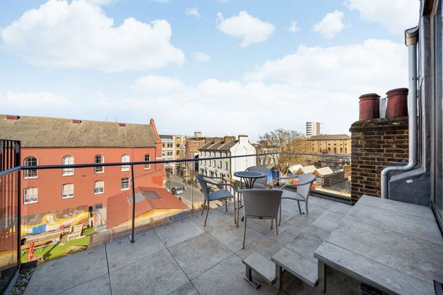 7b Dalston Lane, London photo 3