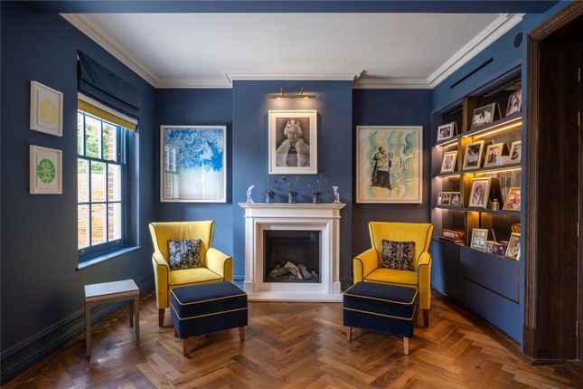Detached house for sale in Hampstead Lane, Hampstead, London