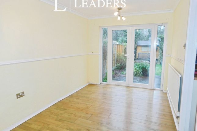 11, Reaper Close, Warrington photo 4