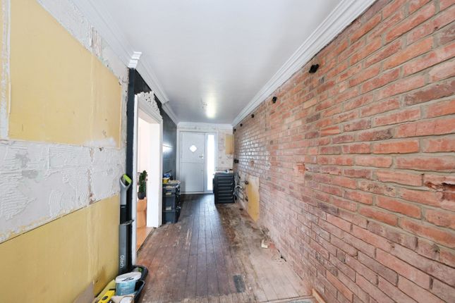 50, Grimsell Crescent, Sheffield photo 3