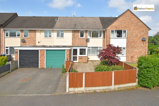 Town house for sale in Greenside, Yarnfield