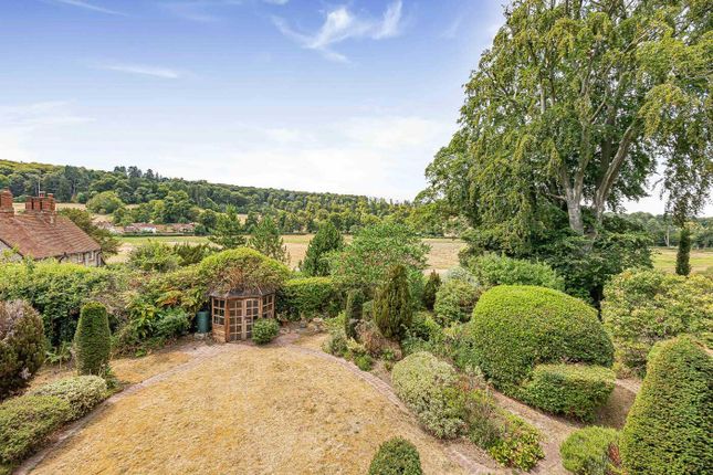 Pheasants Hill, Henley-on-Thames photo 3