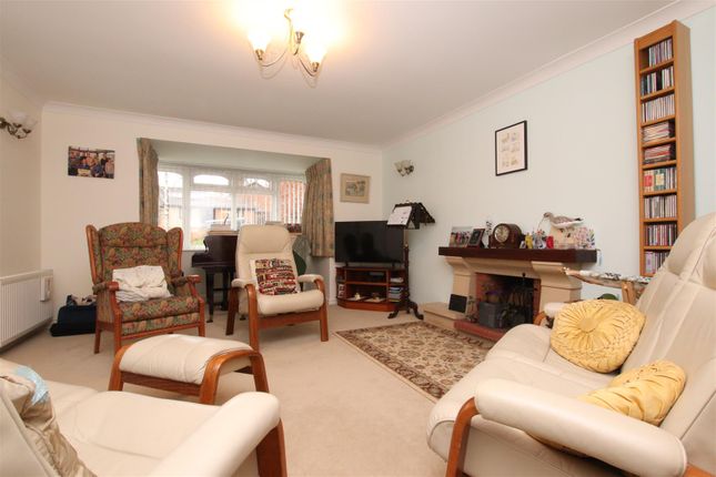 3, Curlew Way, Exeter photo 2