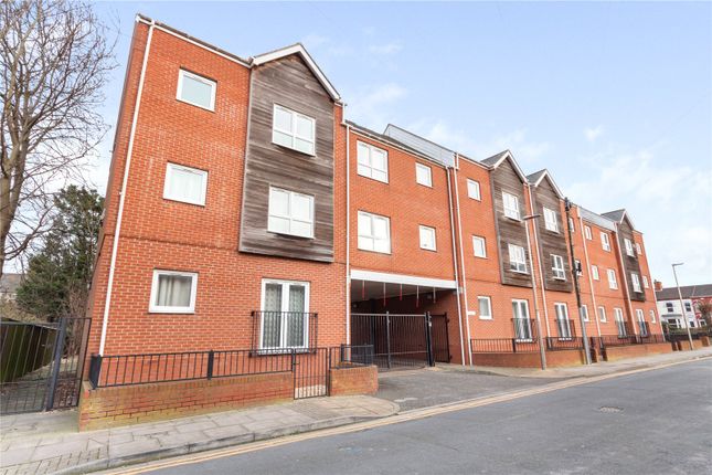 Thumbnail Flat for sale in Willingham Court, Grimsby, North East Lincs