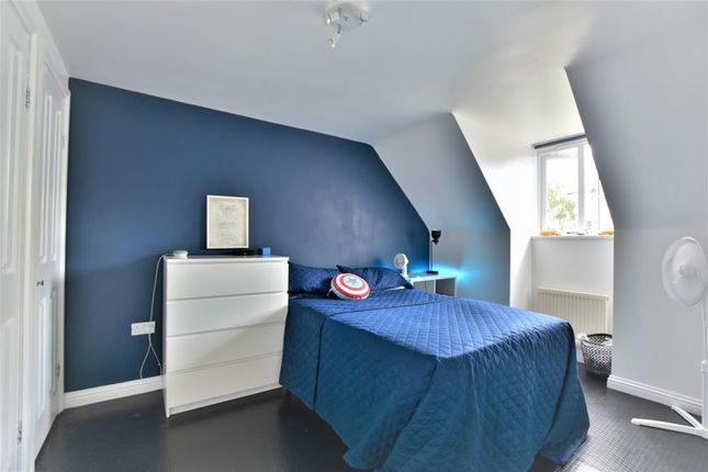 End terrace house for sale in Carnoustie Drive, Lincoln