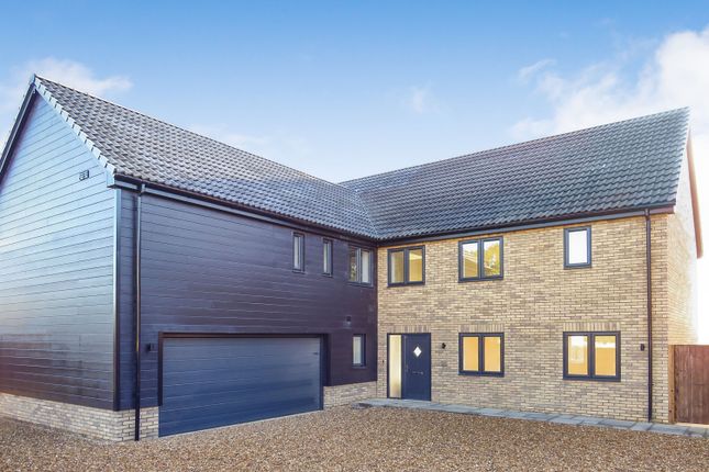 Detached house for sale in May Meadows, Doddington, March