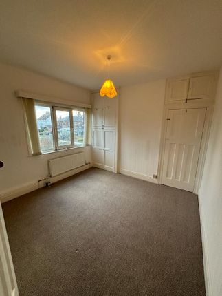 Semi-detached house to rent in Inglemire Lane, Hull