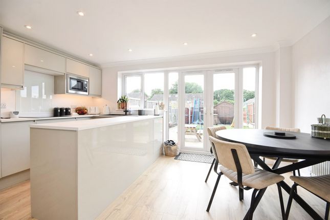 40, Osprey Way, Chelmsford photo 3