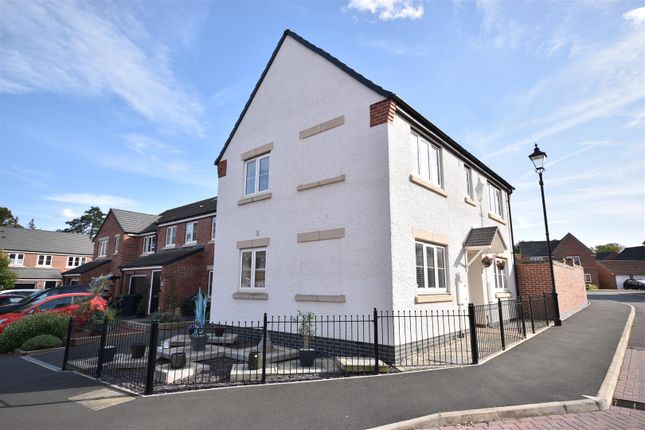 Detached house for sale in Roxburgh Drive, Greylees, Sleaford