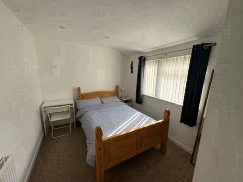 Room 2, 555, Wells Road, Somerset photo 2