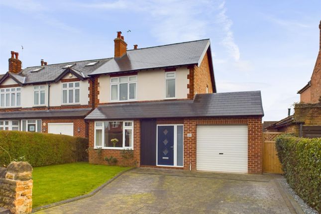 Thumbnail Detached house for sale in Sandfield Road, Arnold, Nottingham