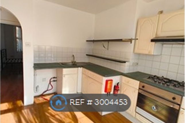 Ground Floor Flat, Standard Road, Hounslow photo 5
