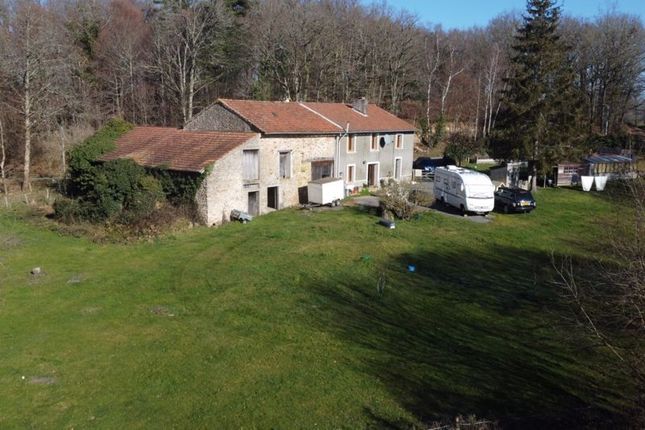Property for sale in Near Bessines-Sur-Gartempe, Haute Vienne, Nouvelle-Aquitaine