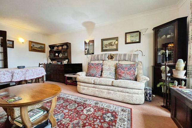 2, Stephenson Court, Wylam photo 5