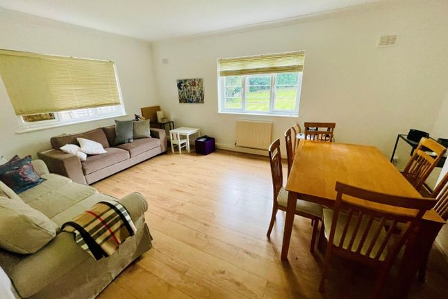 Thumbnail Flat to rent in Shakespeare Road, Mill Hill