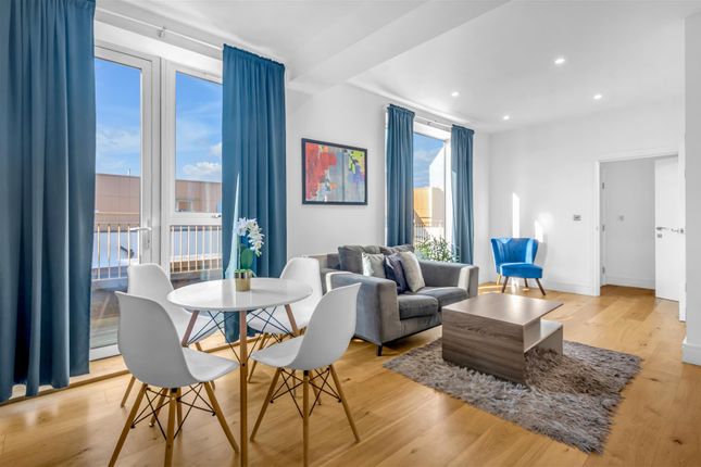 Flat 117, 3, Central House, Lampton Road, Hounslow photo 5