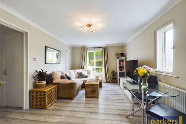 Flat for sale in Deansgate Road, Reading, Berkshire