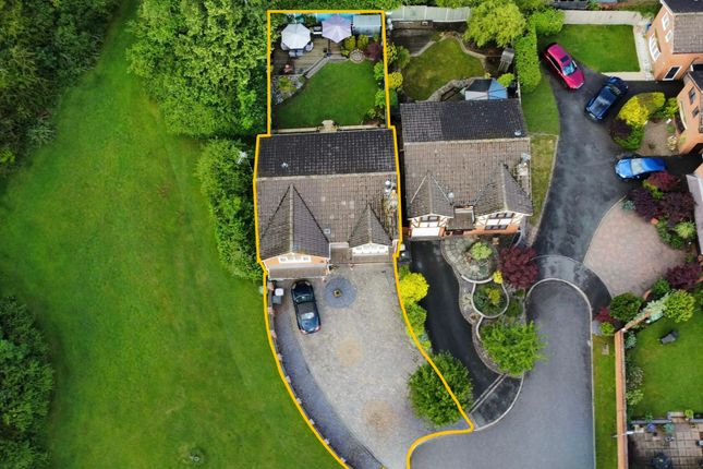 88 Chaucer Drive, Nuneaton photo 2
