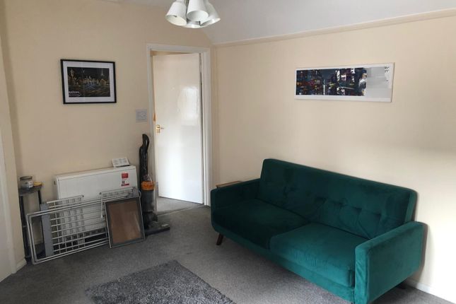 34b, First Floor, High Street, Shefford photo 2
