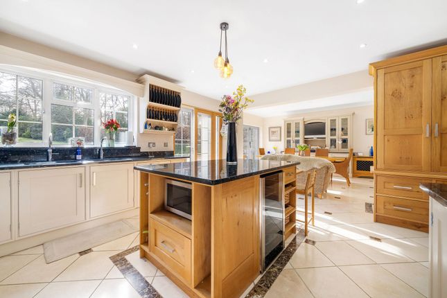 191 Worlds End Lane, Orpington photo 3