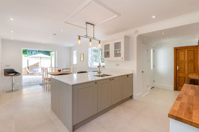 Dene Cottage, Hole Hill, Westcott photo 4
