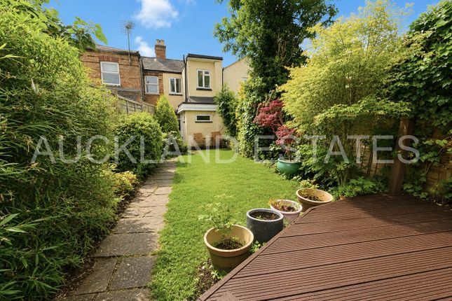 22, Thornton Road, Potters Bar photo 2