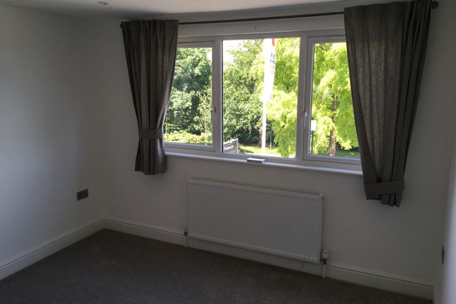 40, Glenlea Road, London photo 5