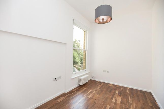 Flat for sale in Arbuthnot Road, Telegraph Hill, London