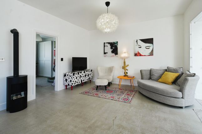 46, Broad Rig Avenue, Hove photo 4