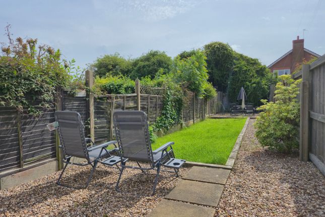 42 Grange Road, Ibstock photo 4