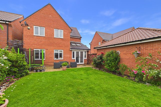 82, Myrtlewood Road, Bury St Edmunds photo 3