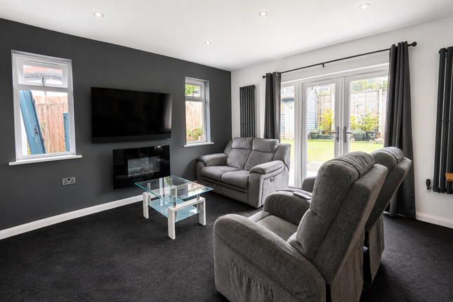 54, Moorland View, Newton Abbot photo 2