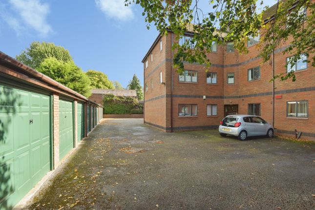 Flat 1, Park View Court, Queens Park Avenue, Stoke-on-trent photo 4