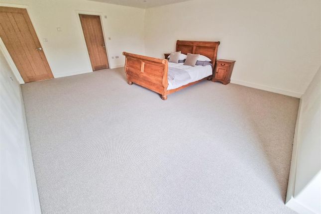 Bedroom 2.1.Jpg