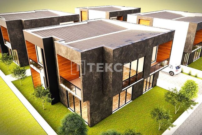 Detached house for sale in Demirci, Nilüfer, Bursa, Türkiye