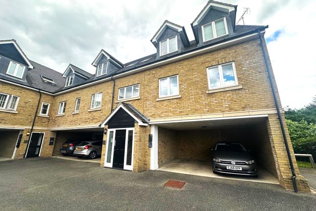 16, Wheelwright Place, Colchester photo 2