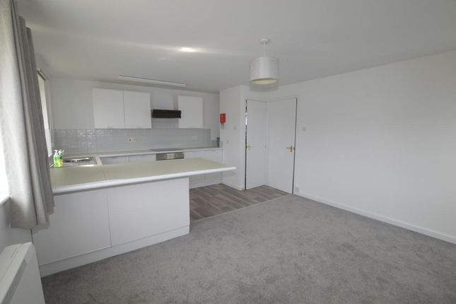 16, Crosswalla Fields, Helston photo 4