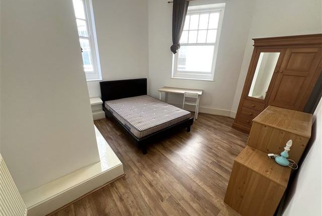 Charter House Lord Montgomery Way, Portsmouth photo 4