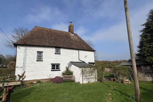 Blue House Cottages,3, Battle Lane, Marden photo 2
