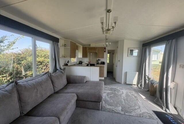 20080 Cosalt Riverdale, Coopers Beach Holiday Park, Church Lane, Colchester photo 4